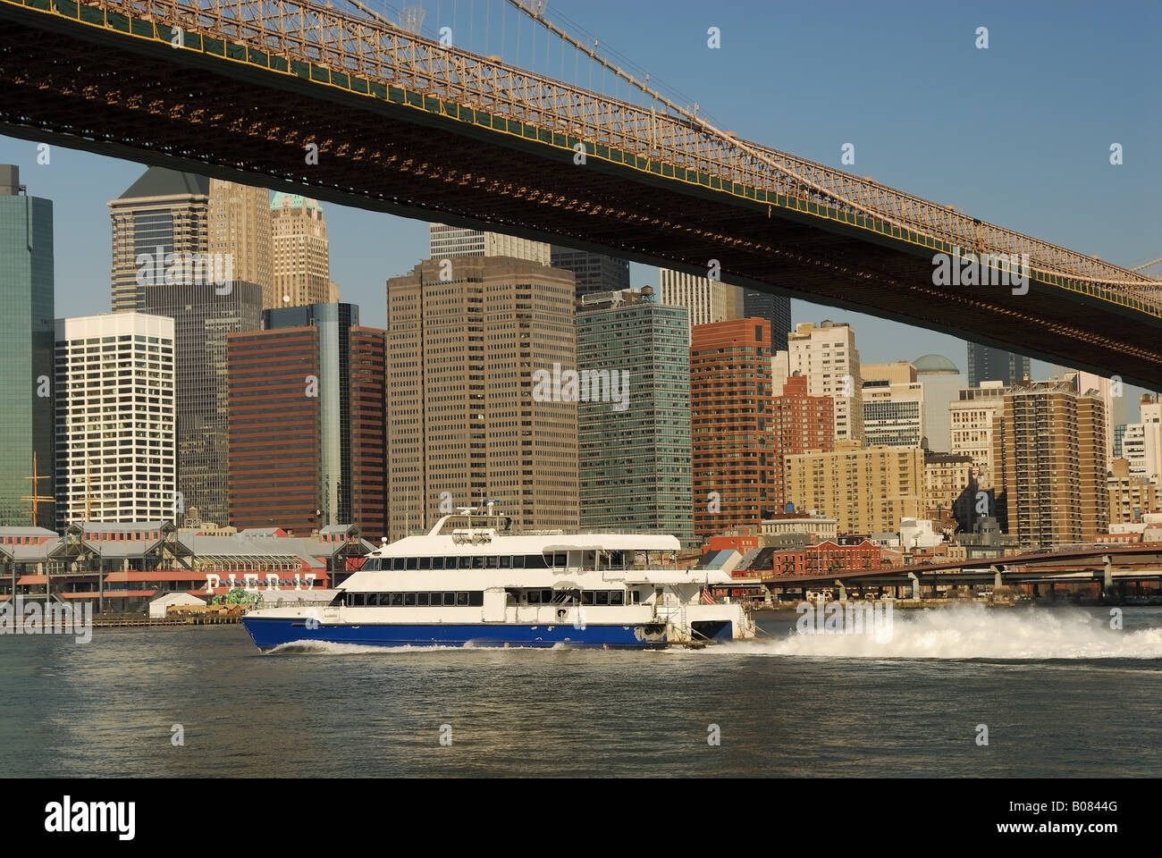 Brooklyn Bridge and Manhattan Skyline, New York City USA Stock Photo ...