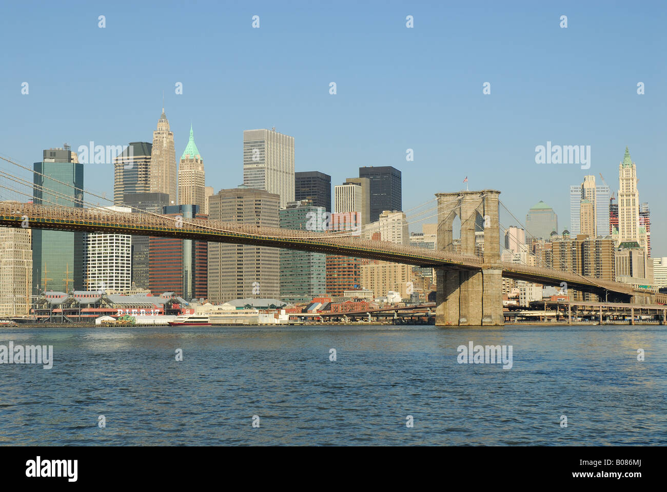 Brooklyn Bridge and Manhattan Skyline, New York City USA Stock Photo ...