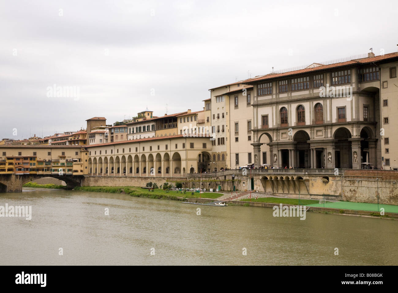 the Uffize art galley Florence external view Ponte Vecchio and River Arno Stock Photo