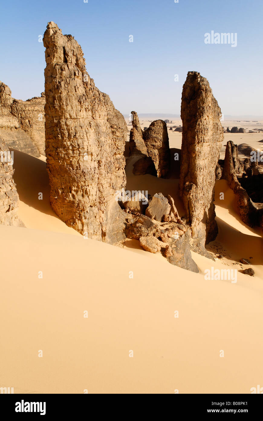 Rock formation in Tin Akachaker, Tassili du Hoggar, Wilaya Tamanrasset, Algeria, Sahara, Africa Stock Photo