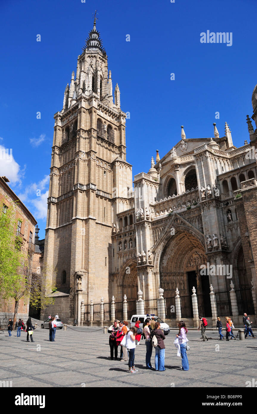 Plaza del Ayuntamiento Square and the Catedral Primada Cathedral, Toledo, Spain Stock Photo