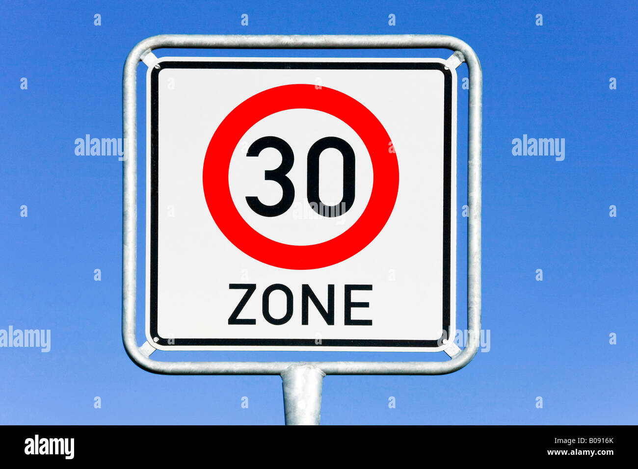 Traffic sign, 30 km/h speed limit Stock Photo