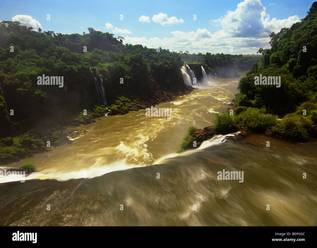 South America, Argentina, Brazil, Igwazu Falls. Igwacu Falls. Igwacu River thunders forward to the next cascade. Stock Photo
