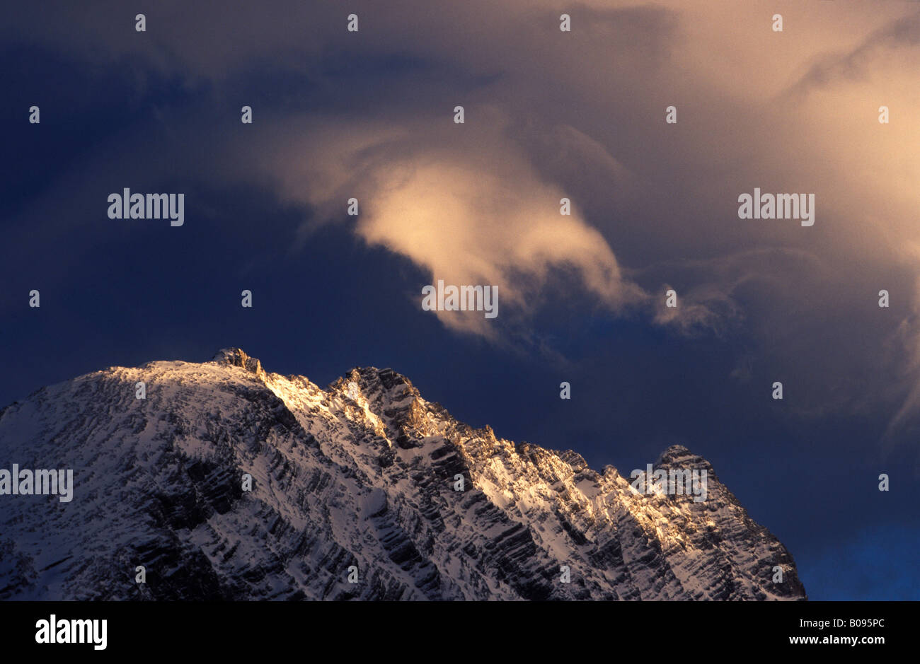 Mount Watzmann covered by foehn wind clouds, view from mount Schwarzeck, Berchtesgadener Alpen (Berchtesgaden Alps), Oberbayern Stock Photo