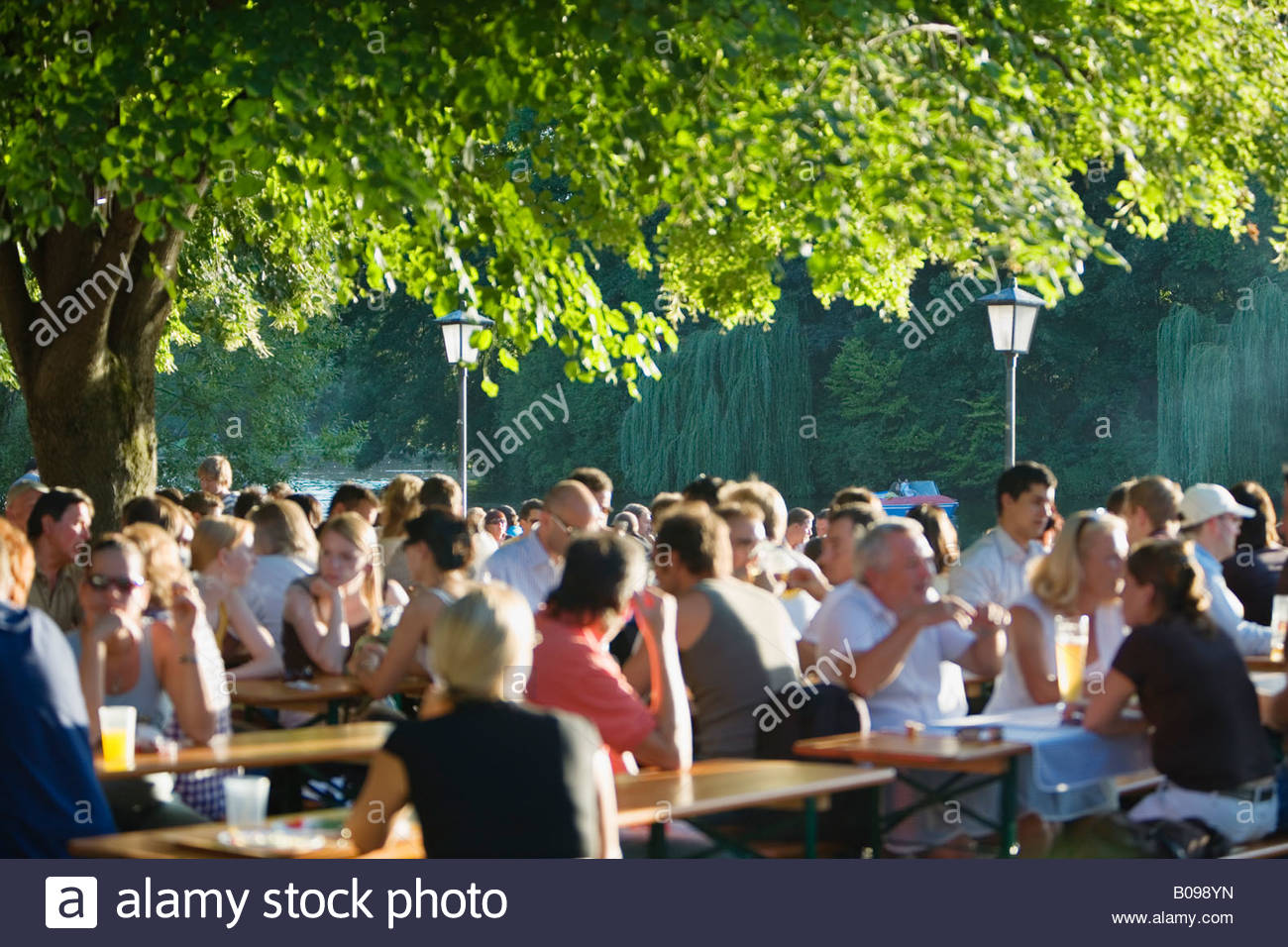 Dating munich english