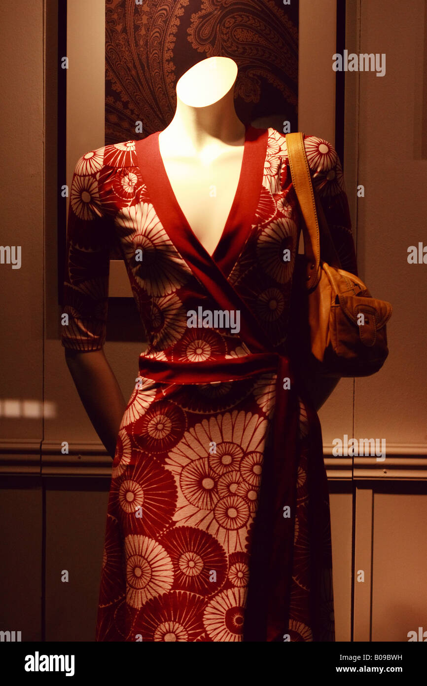 Mannequin without head Stock Photo Alamy