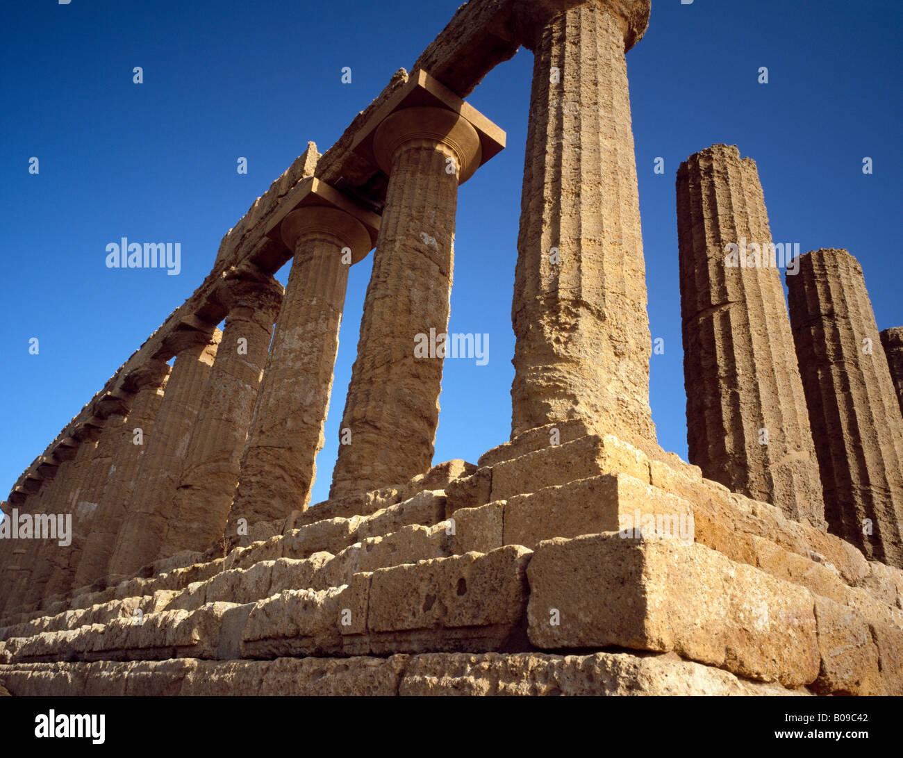 Temple of Giunone, Valley of the Temples Agrigento Sicily Italy EU. Stock Photo