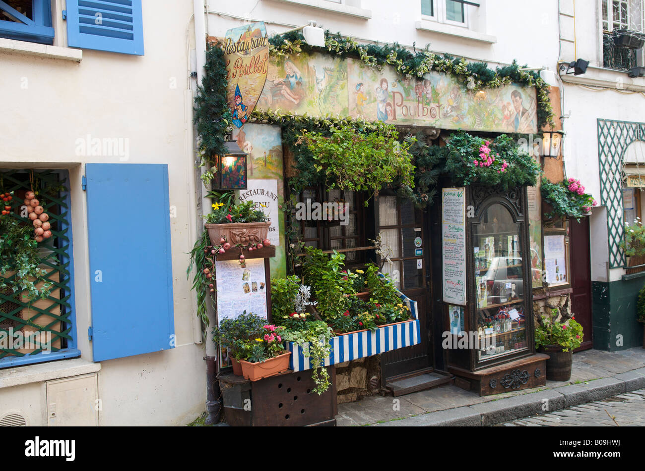 Le Poulbot Restaurant High Resolution Stock Photography and Images Alamy