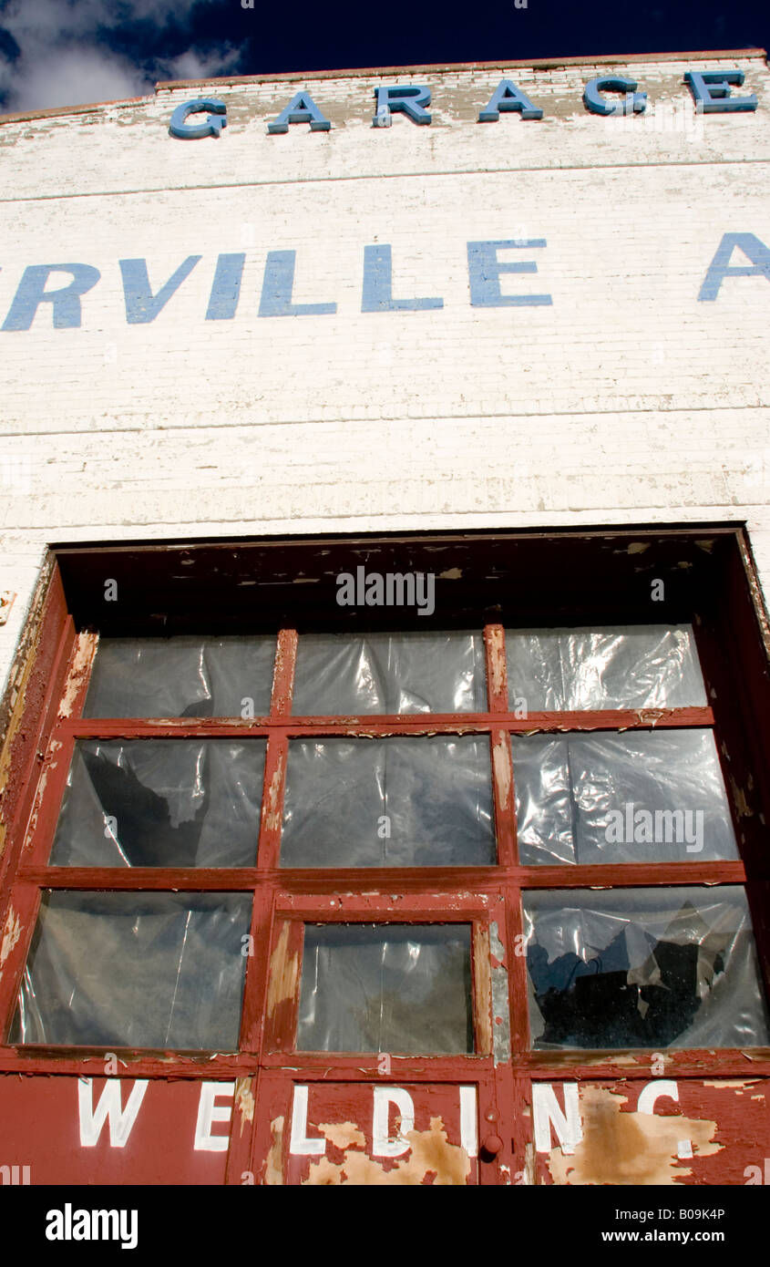Auto repair garage, Washington State Stock Photo Alamy