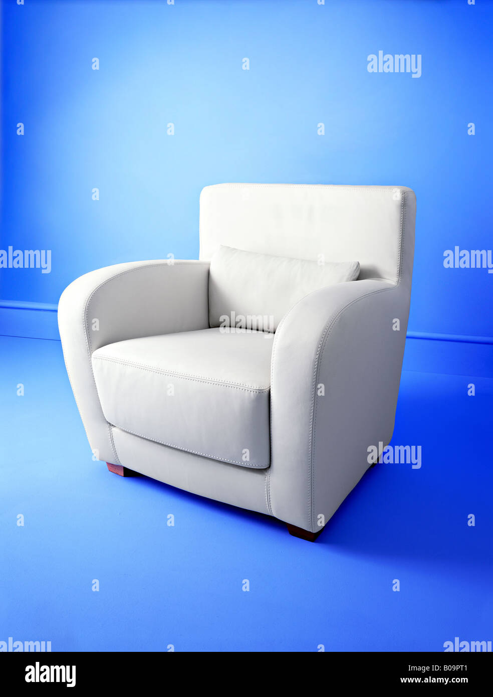 white leather chair Stock Photo Alamy