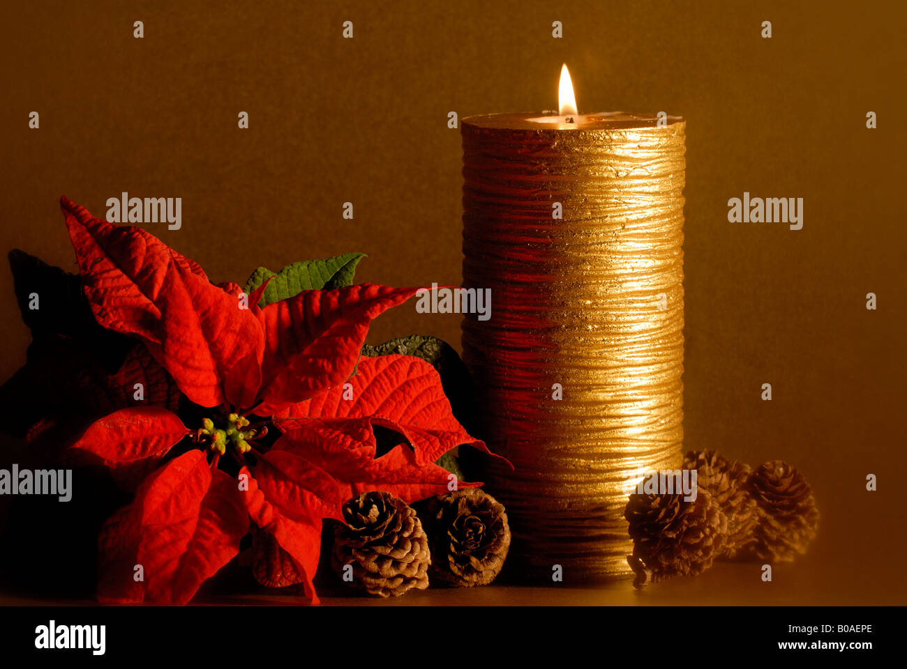 Gold candle hires stock photography and images Alamy