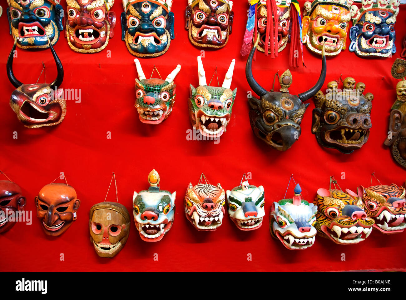 Painting dragon bhutan hires stock photography and images Alamy