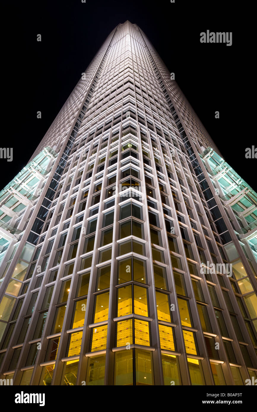 Asia, Hong Kong, Giant skyscraper of the International Finance Centre