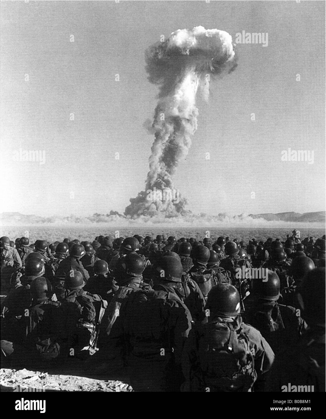 Atomic bomb test hires stock photography and images Alamy