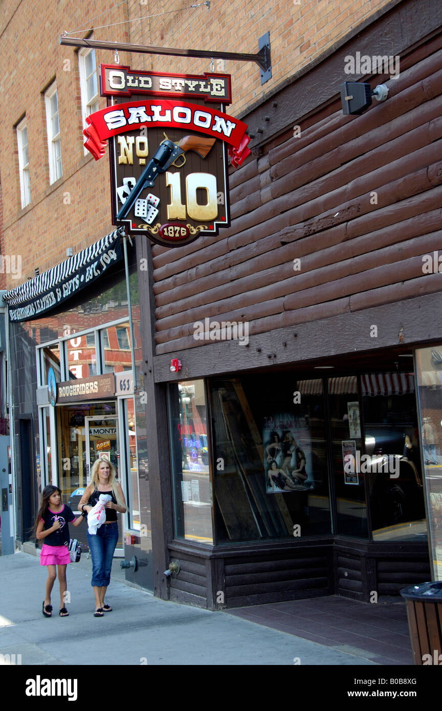 Saloon bar sign in deadwood hires stock photography and images Alamy