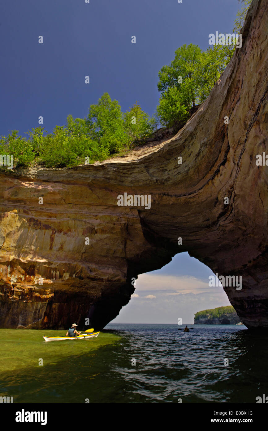 Sea kayaking Lake Superior, Pictured Rocks National Lakeshore, Michigan