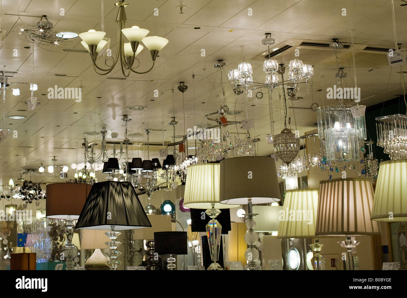 Domestic lights in lighting department store Stock Photo