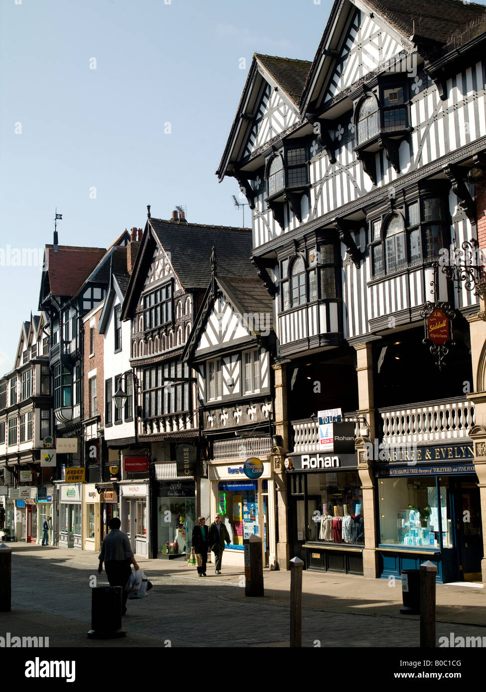 Chester town centre hires stock photography and images Alamy