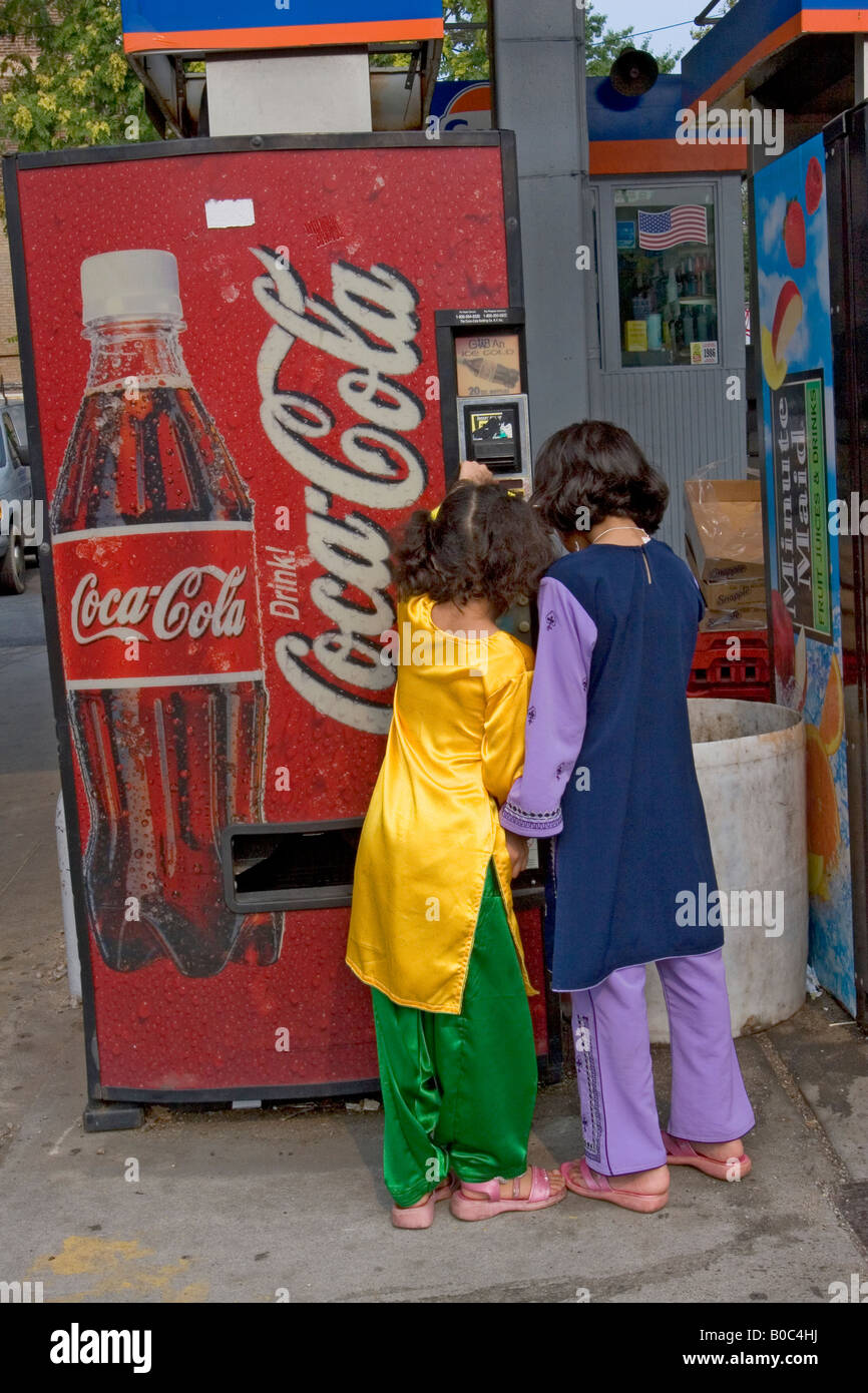 Pakistani girls hires stock photography and images Alamy