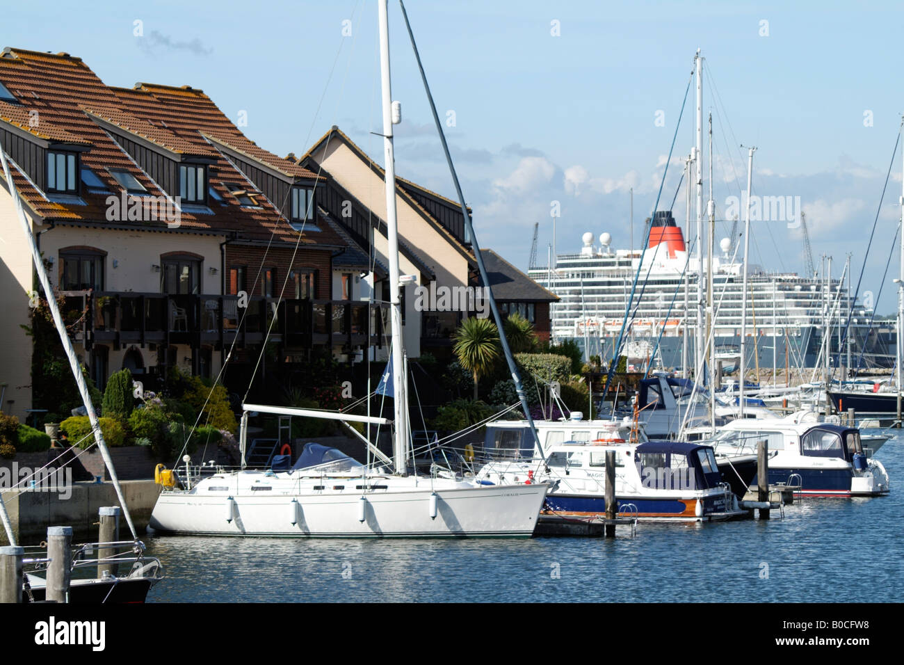 Hythe marina village hires stock photography and images Alamy