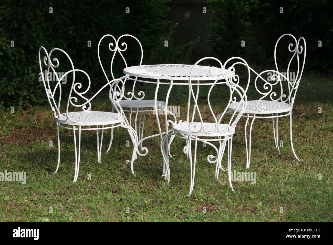 White wrought iron chair hotsell
