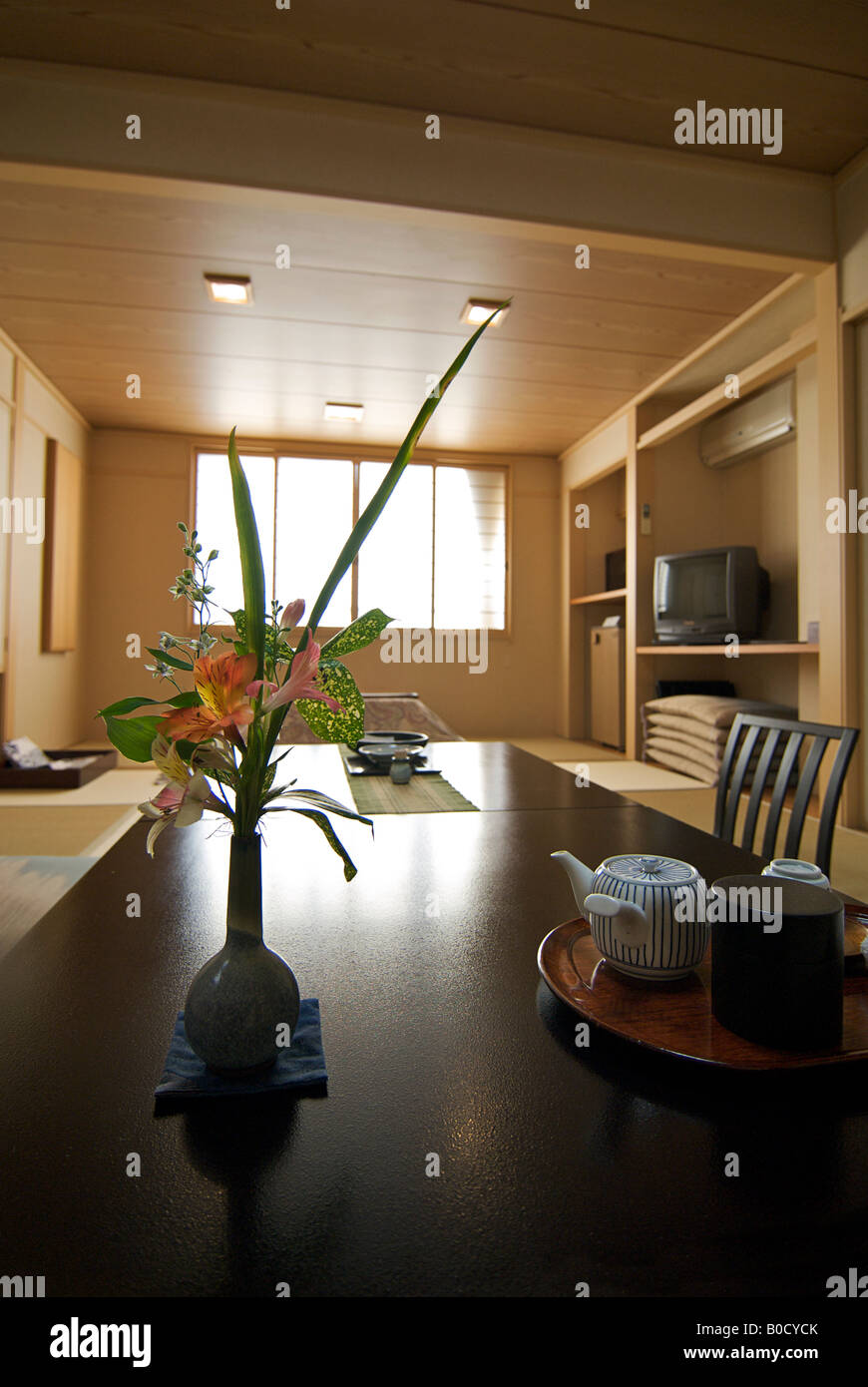 Japanese style guest room in a ryokan. Hotel Tsubakino Yudanaka Japan