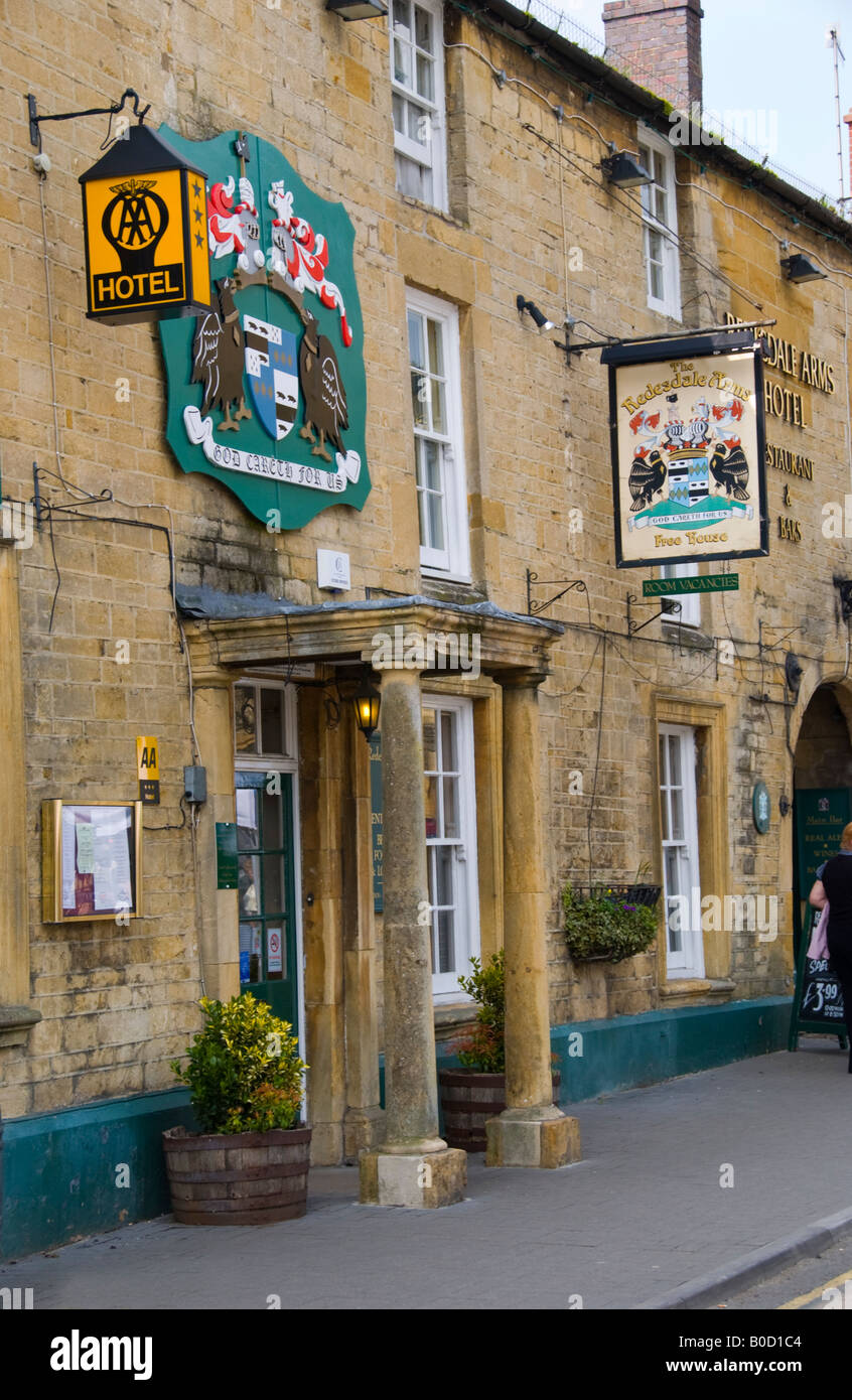 Redesdale Arms Hotel in Moreton in Marsh Cotswolds Gloucestershire England UK EU Stock Photo