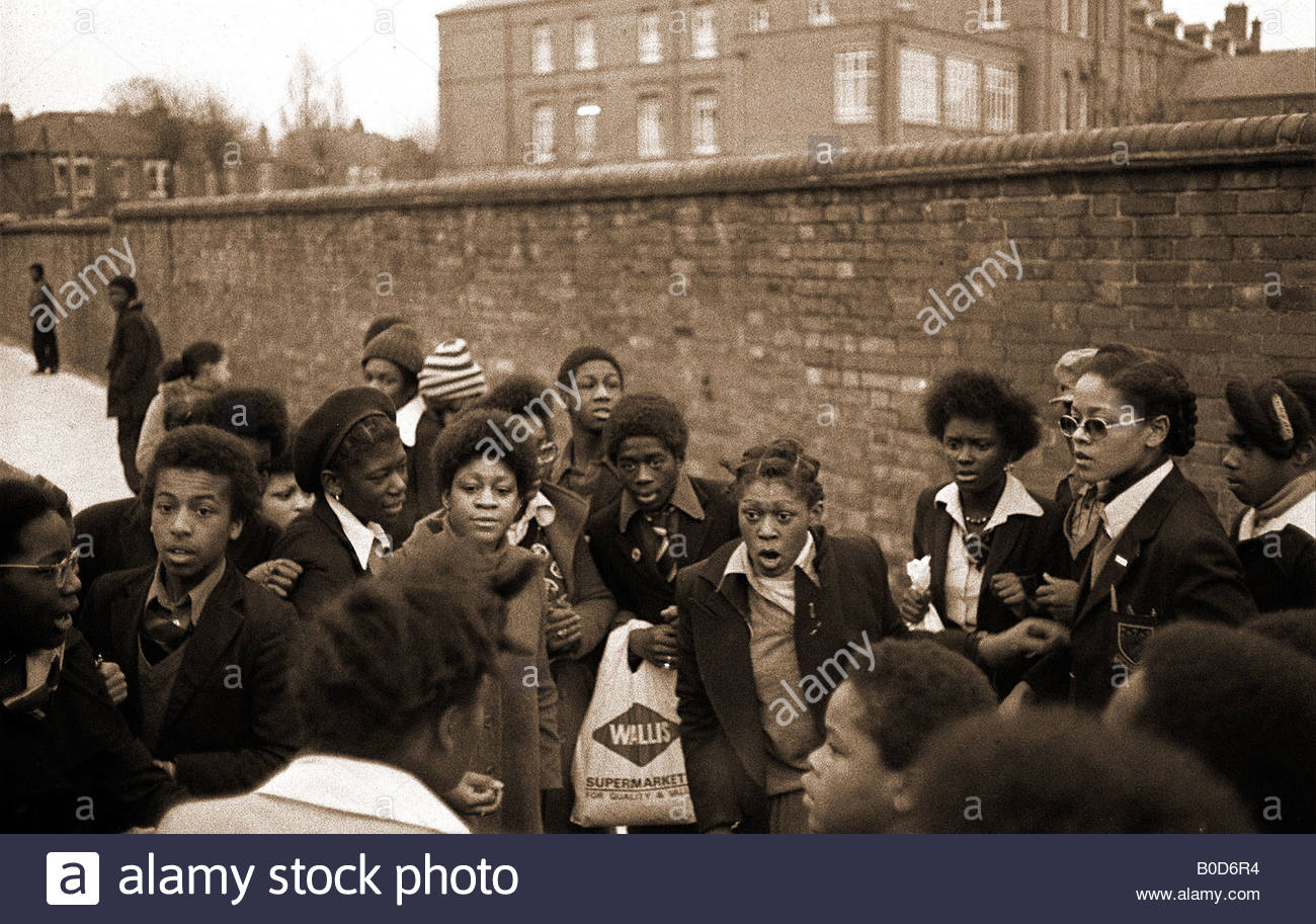 Poor Girl 1970s High Resolution Stock Photography and Images Alamy