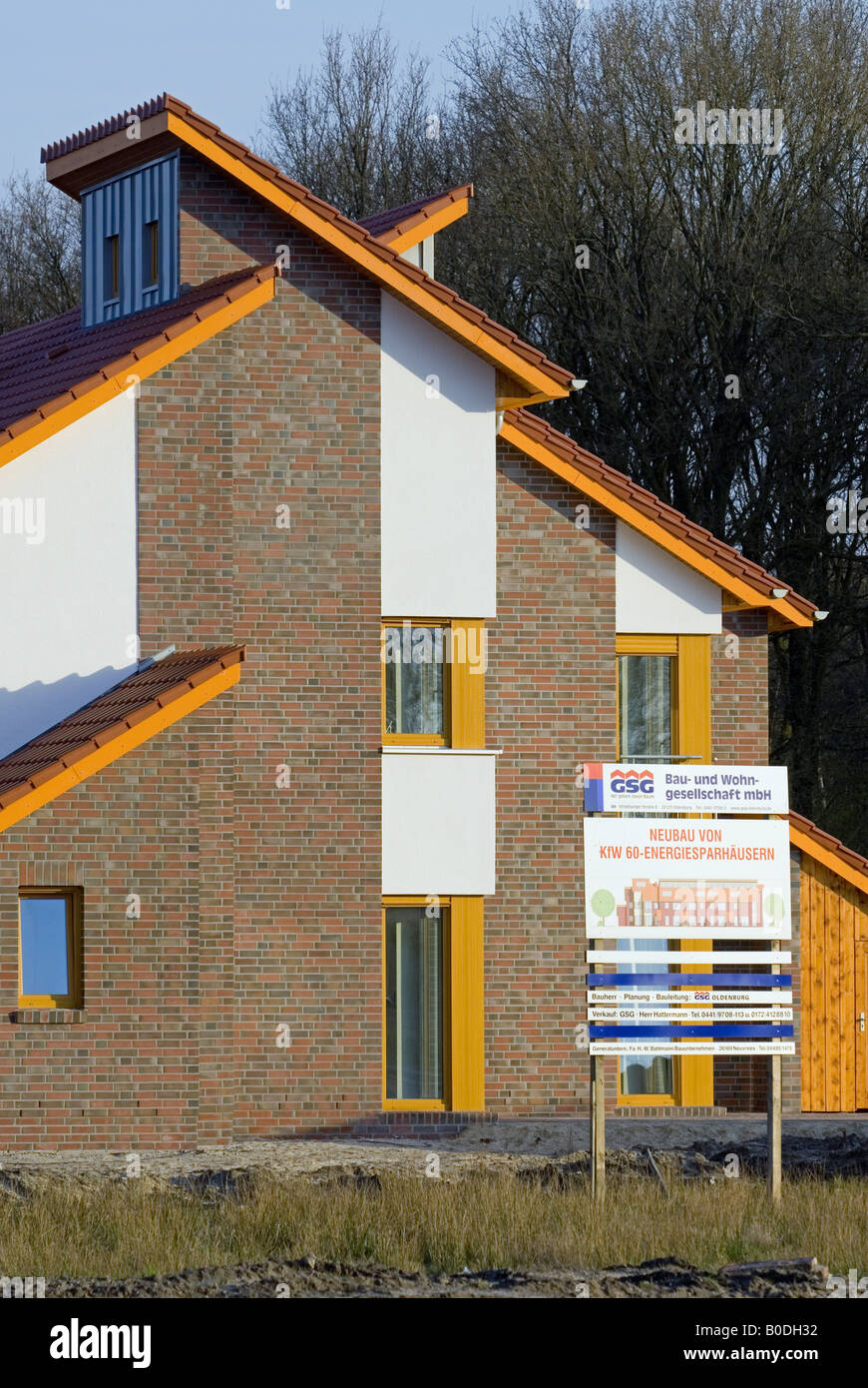 Eco friendly homes hires stock photography and images Alamy