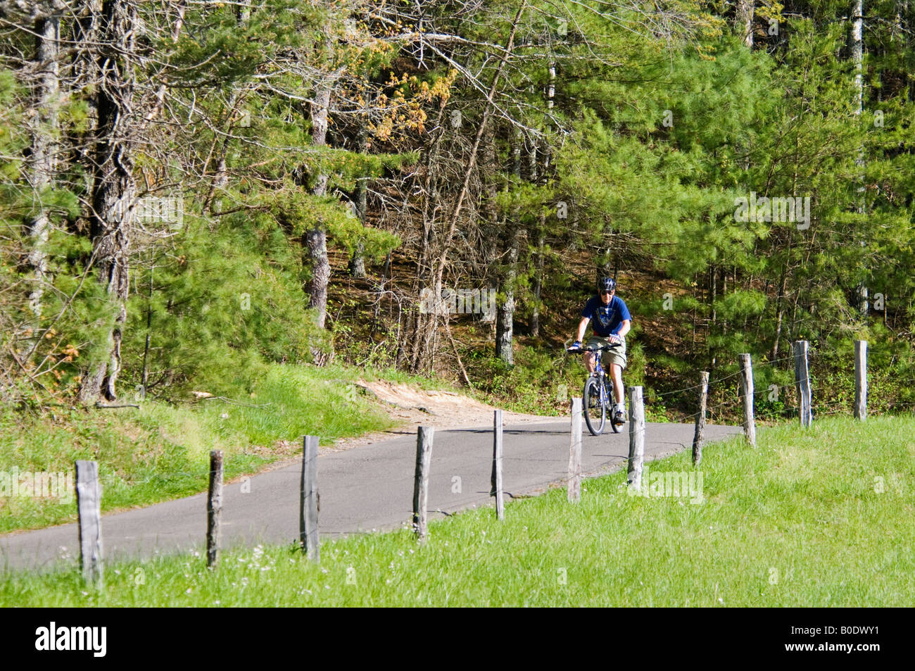 Cades cove loop road bike hires stock photography and images Alamy