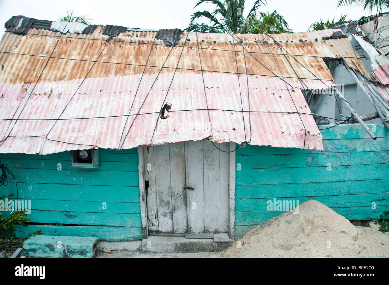 Mexican shack hi-res stock photography and images - Alamy