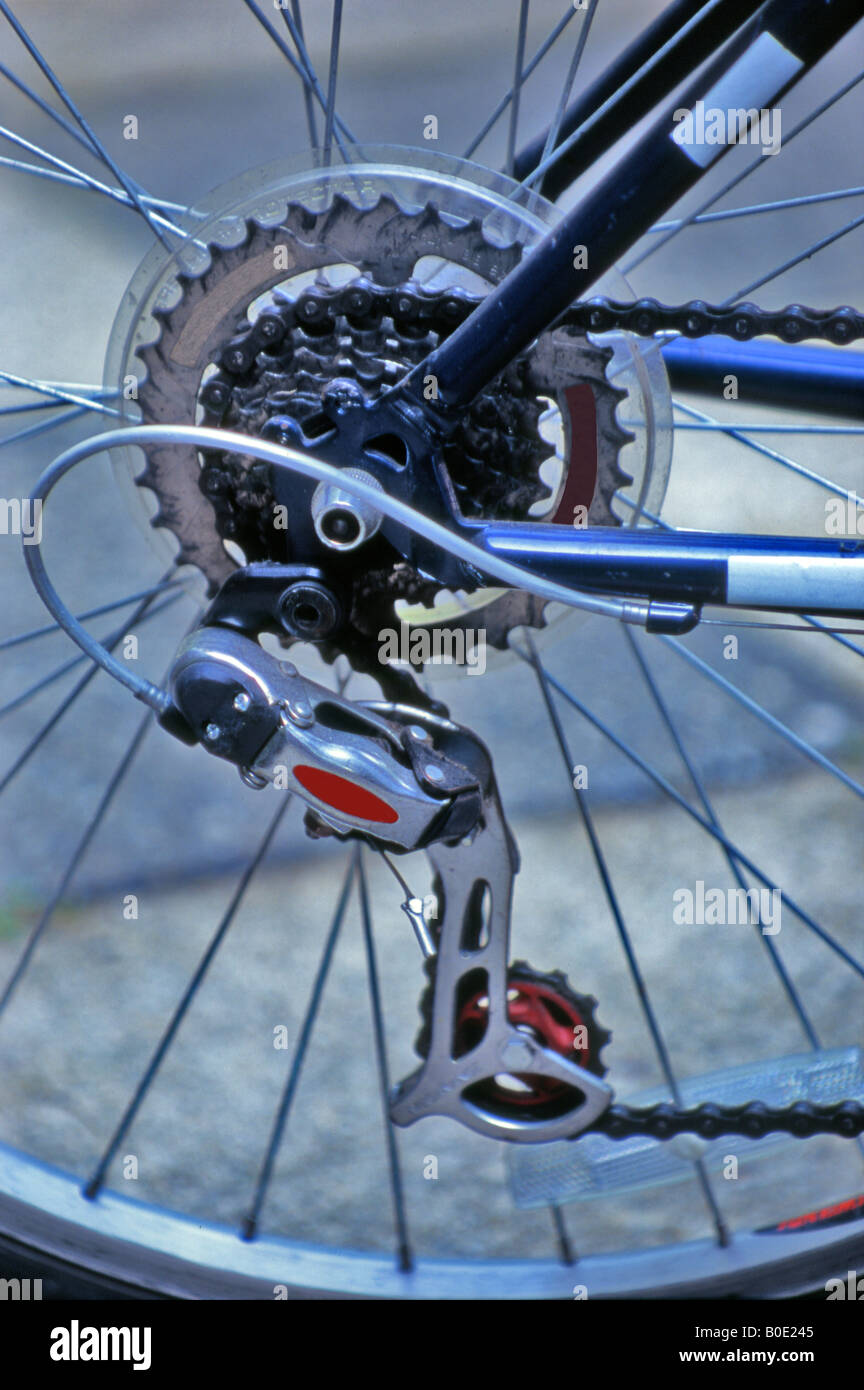 Derailleur / gear mechanism of bicycle Stock Photo Alamy