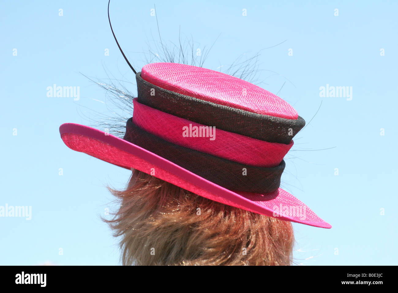 Bonnet hat hi-res stock photography and images - Alamy