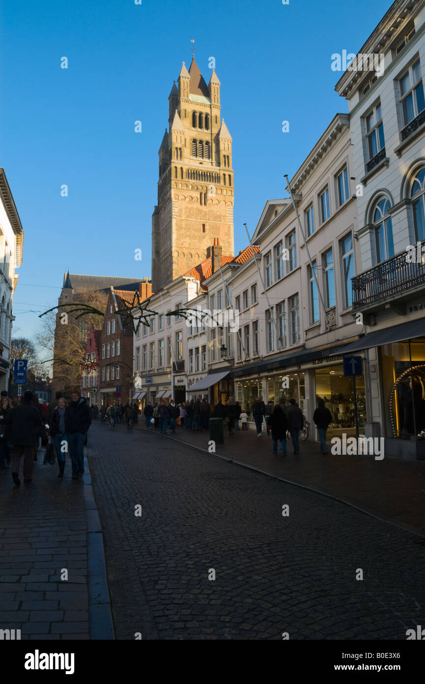 Pre-Christmas shopping street in Bruges Stock Photo