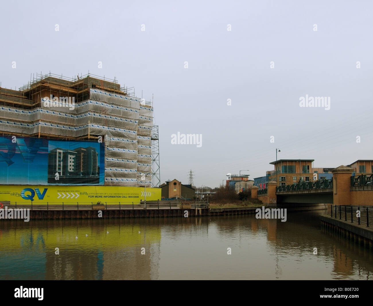 Development beside the River Colne, Colchester Docks, Essex Stock Photo
