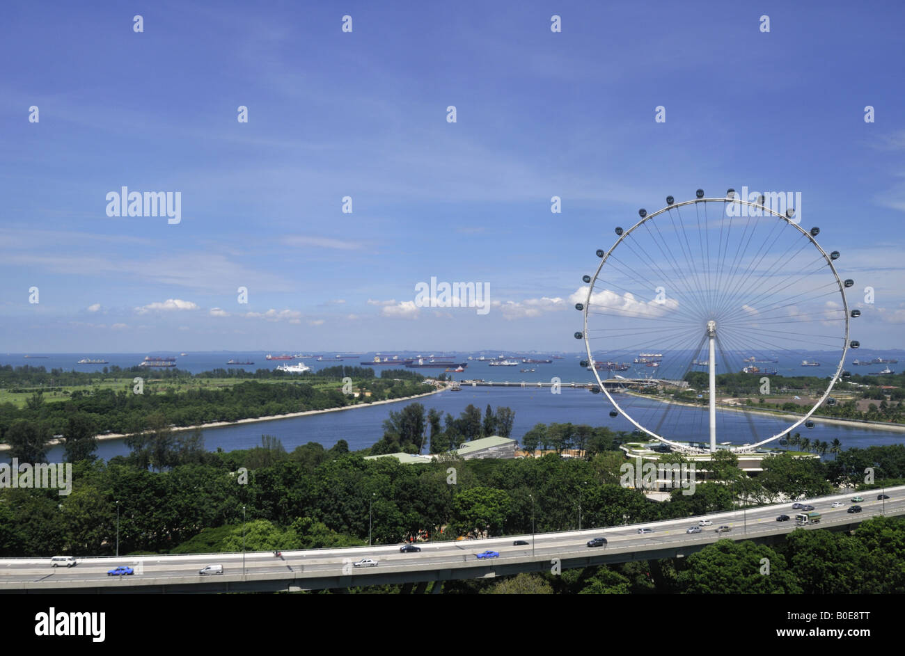 Opened in April 2008 and sited by the ECP Expressway, the Singapore Flyer is the tallest observation wheel in the world Stock Photo