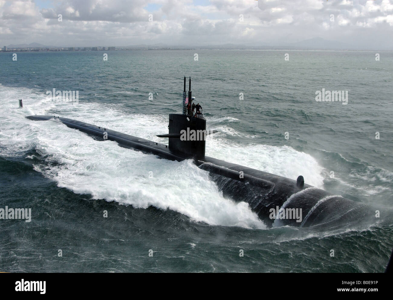 The Los Angeles class fast attack submarine USS Salt Lake City SSN 716 Stock Photo