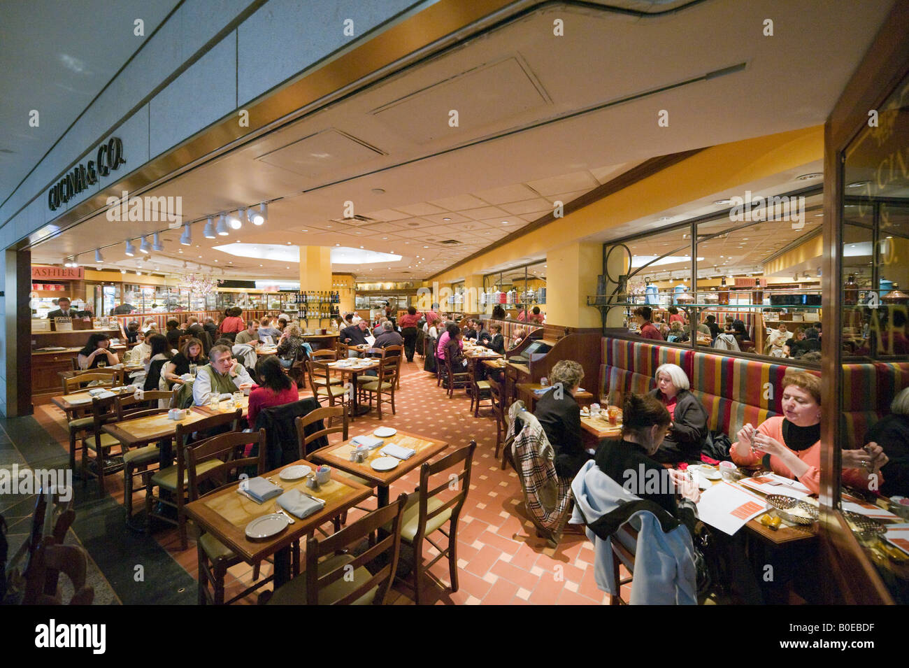 Rockefeller Center Interior High Resolution Stock Photography And Images Alamy
