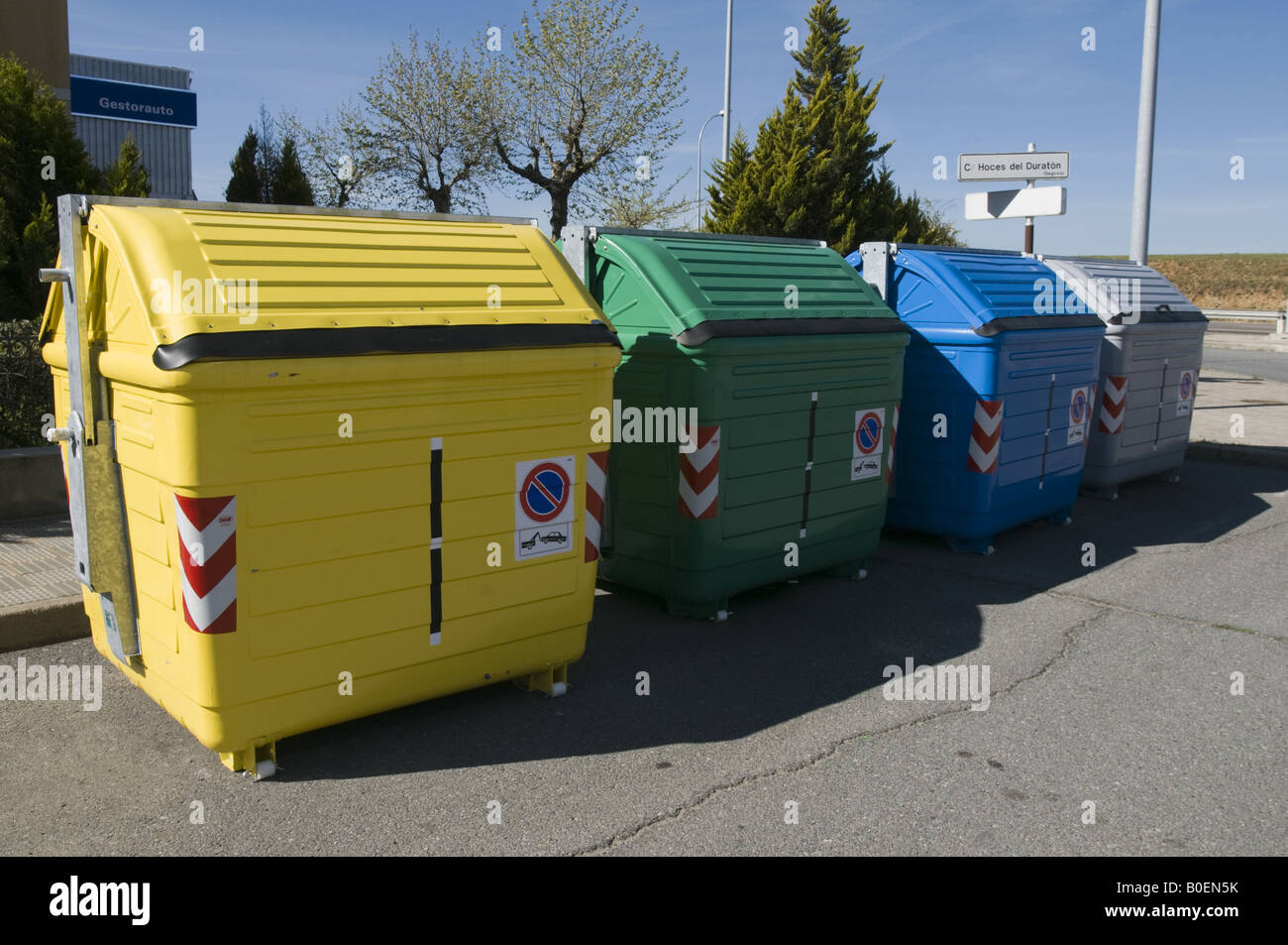Recycling Containers In Spanish at Jeremy Parks blog