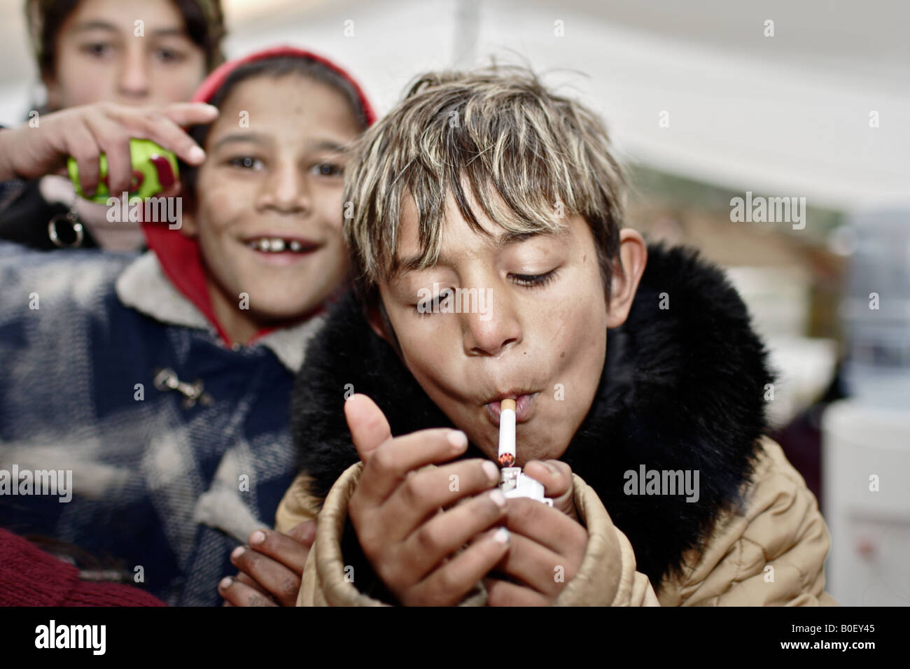 Homeless Kids Stock Photo Alamy