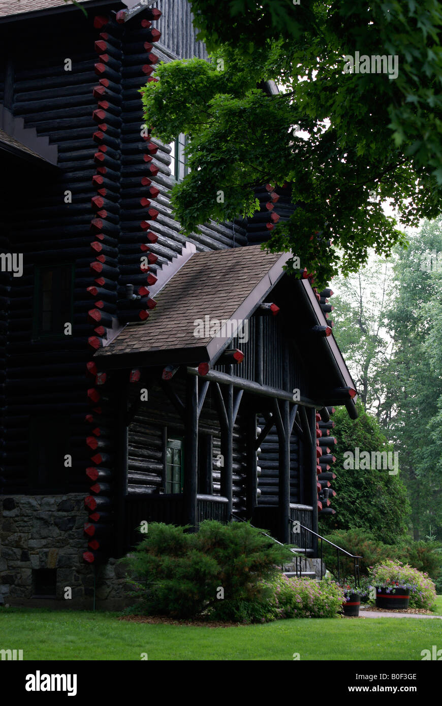 Chateau Montebello Quebec Canada Stock Photo Alamy