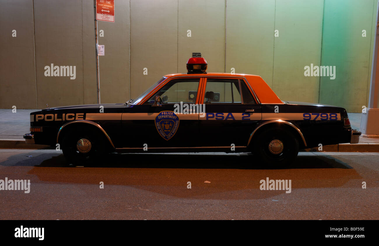 New york city police car hi-res stock photography and images - Alamy