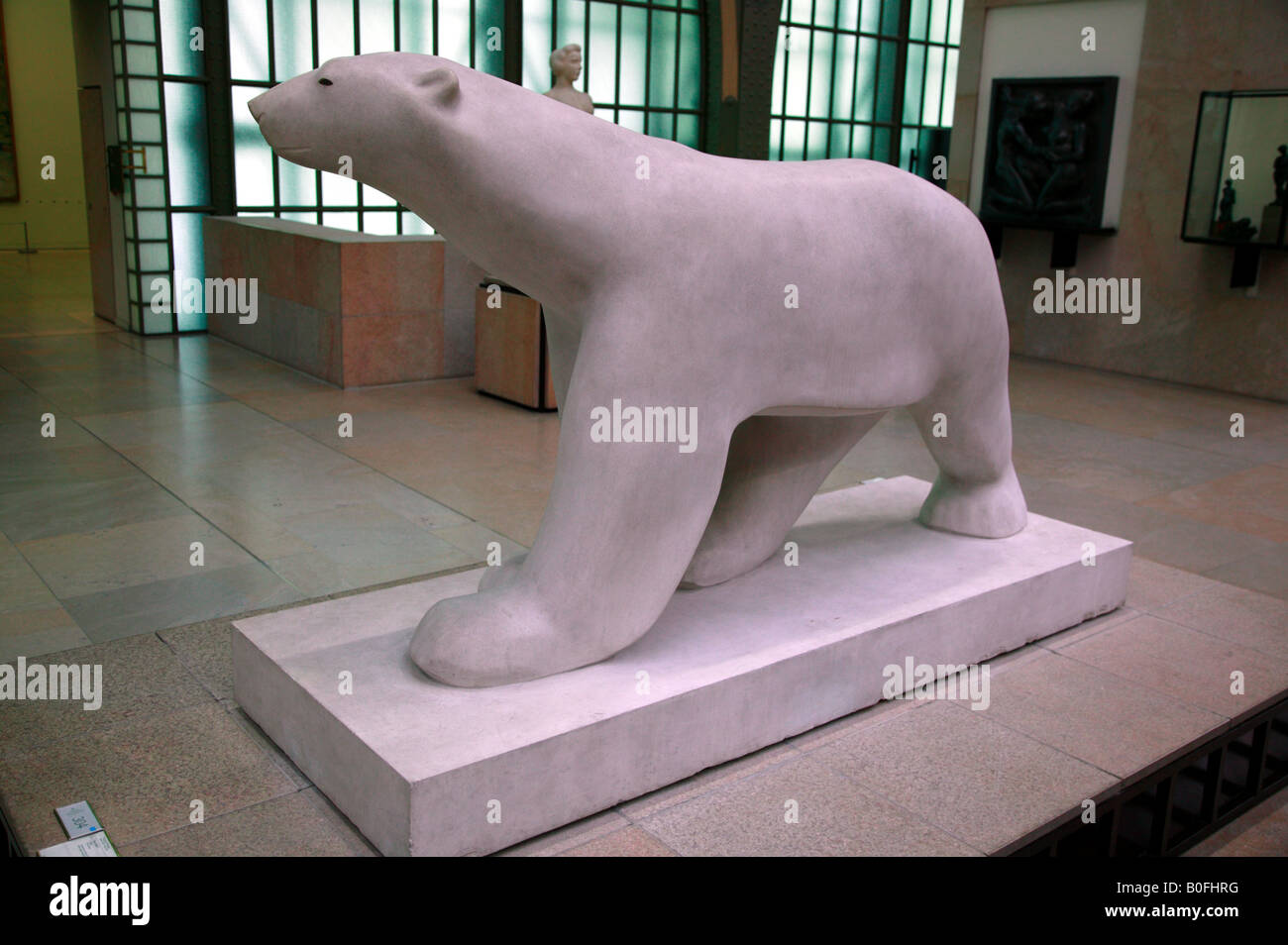 Sculpture of a Polar Bear by François Pompon in the musée d'Orsay, Paris,  France Stock Photo - Alamy
