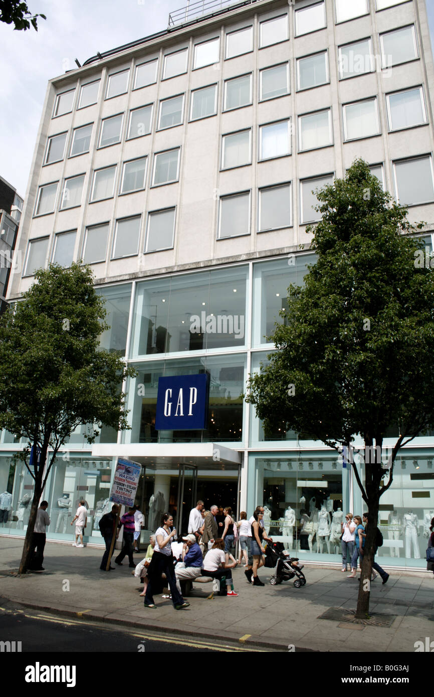 gap clothes shop oxford street london uk 2008 Stock Photo Alamy
