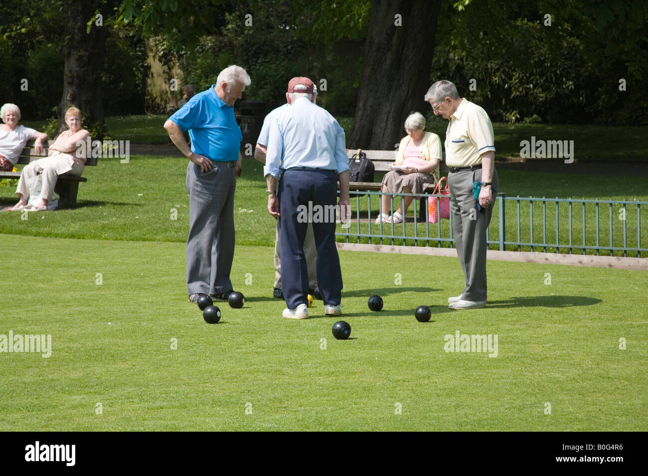 Crown green bowls hires stock photography and images Alamy