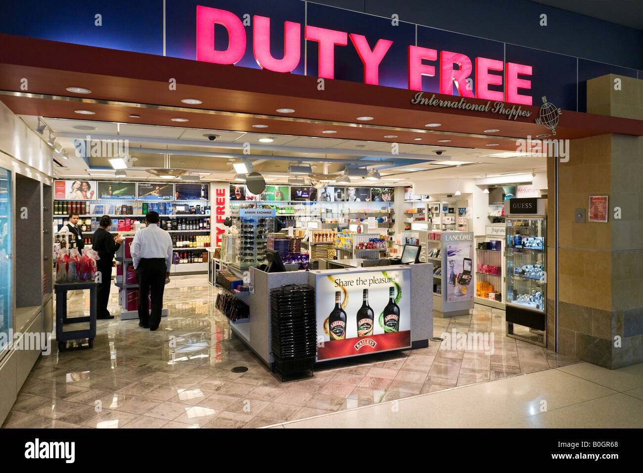 Duty Free Shop in AAmerican Airlines Terminal 8, JFK Airport, New York Stock Photo