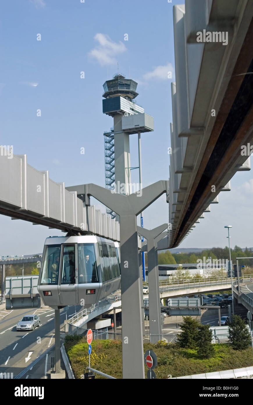 Sky Train, a monorail linking the railway station and terminal at Dusseldorf International