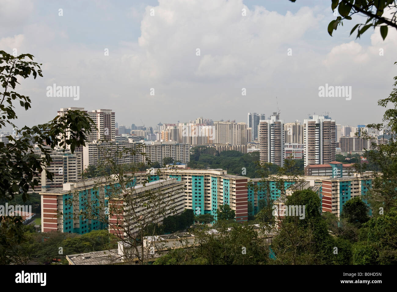 High rise apartments singapore hi-res stock photography and images - Alamy