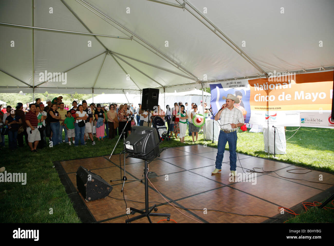 Cinco de Mayo celebration in Washington DC, USA Stock Photo Alamy
