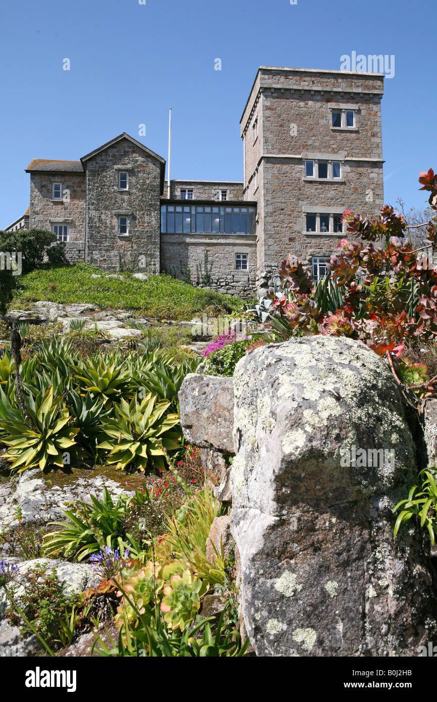 Abbey gardens tresco hi-res stock photography and images - Alamy